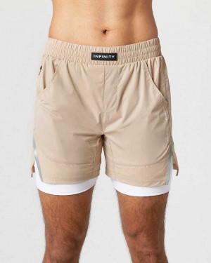 Beige Men's Alphalete Infinity Speed 5.5" Shorts | UAE-341690