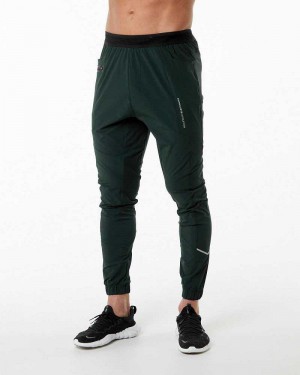 Green Men's Alphalete Studio Jogger | UAE-721459