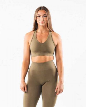 Green Women's Alphalete Amplify Sports Bra | UAE-284506