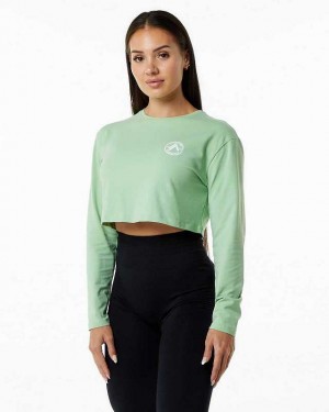 Green Women's Alphalete Dynasty LS Crop Long Sleeve Shirts | UAE-981276