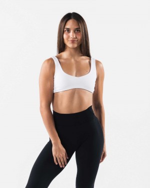 White Women's Alphalete Aura Sculpt Sports Bra | UAE-418275