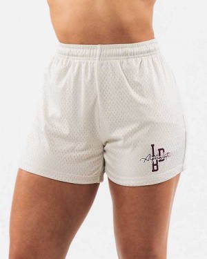 White Women's Alphalete Signature Mesh 4" Shorts | UAE-930827