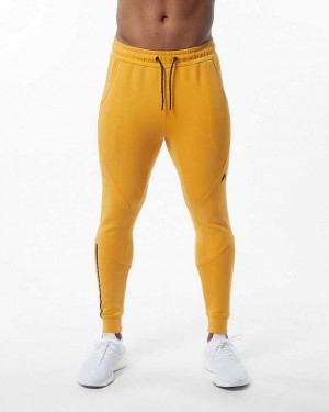 Yellow Men's Alphalete ELMTS Cuffed Jogger | UAE-184320