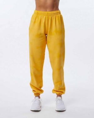 Yellow Women's Alphalete HCTS Jogger | UAE-576941