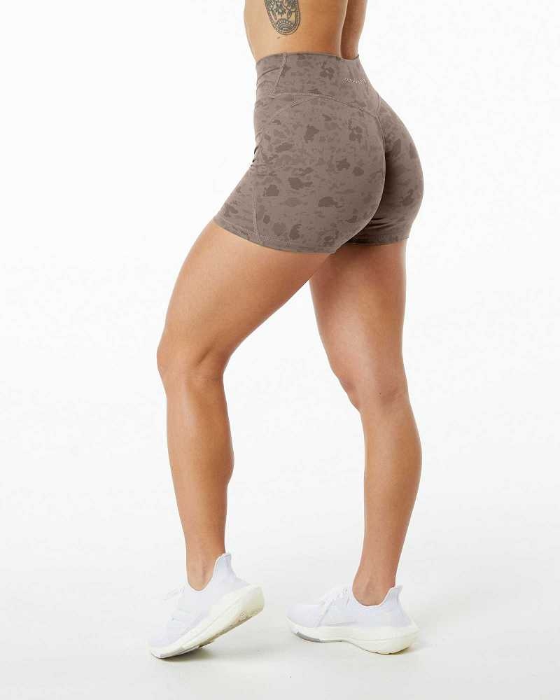 Beige Women's Alphalete Surface Power 5