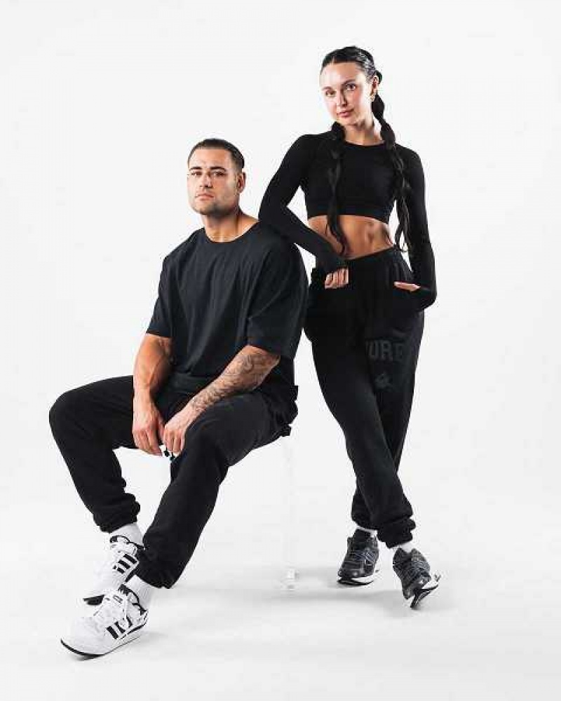 Black Unisex Alphalete Earth Dye Graphic Jogger | UAE-342506