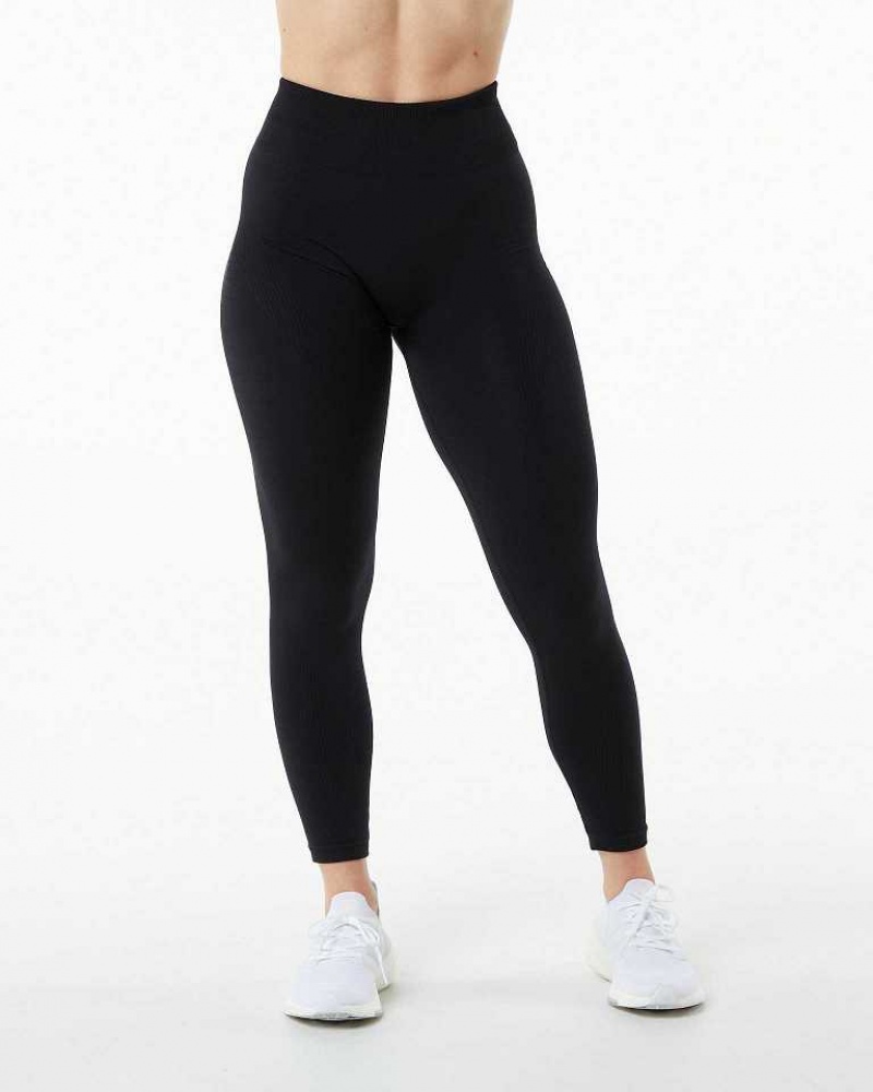 Black Women's Alphalete Ozone Leggings | UAE-052896