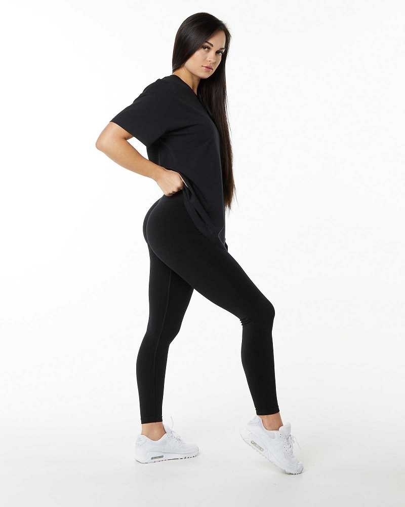 Black Women's Alphalete Signature Oversized Short Sleeve Shirts | UAE-912840