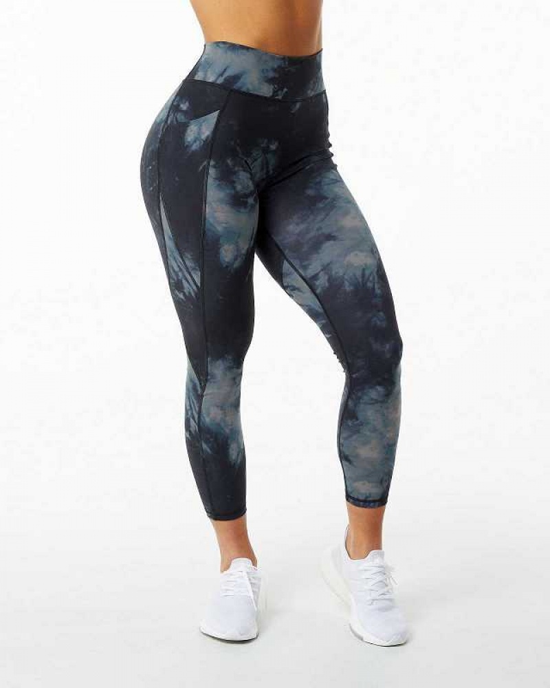 Black Women's Alphalete Surface Pocket Leggings | UAE-186794