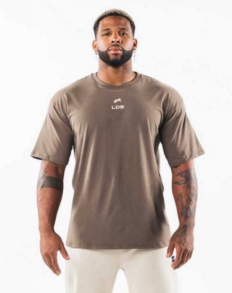 Brown Men\'s Alphalete Brushed Crest Short Sleeve Shirts | UAE-760298