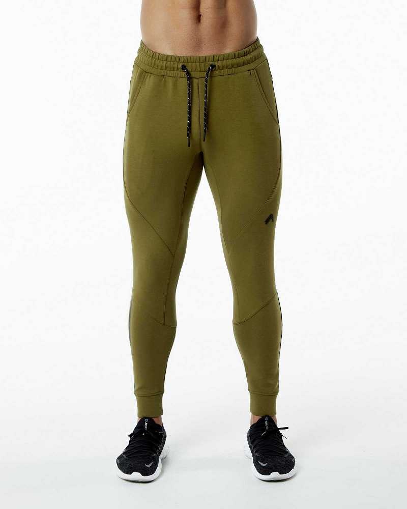 Green Men\'s Alphalete ELMTS Cuffed Jogger | UAE-504962