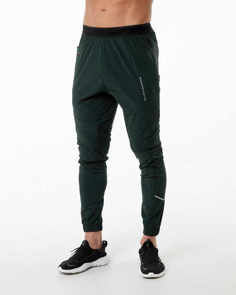 Green Men\'s Alphalete Studio Jogger | UAE-721459