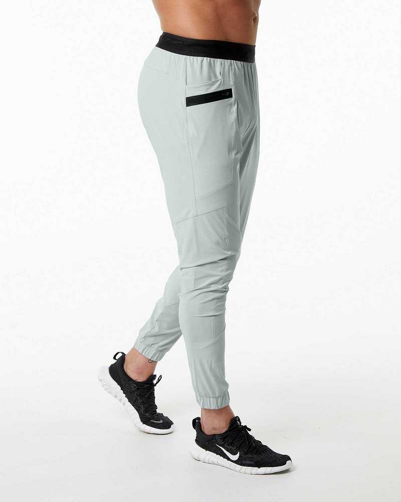 Grey Men's Alphalete Studio Jogger | UAE-702594