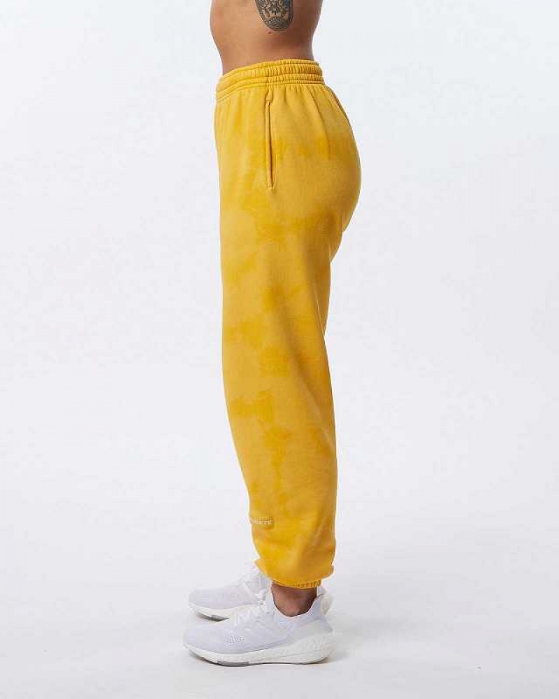 Yellow Women's Alphalete HCTS Jogger | UAE-576941